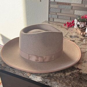 GIGI PIP Classic Beige Fedora Hat